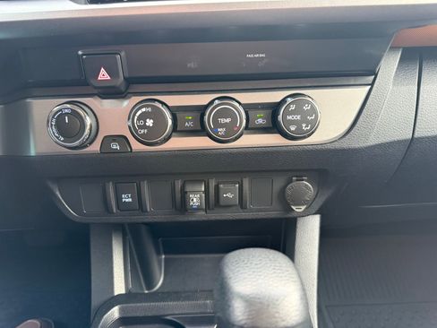 Used 2020 Toyota Tacoma SR5 image 48