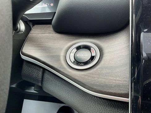 New 2025 Jeep Grand Cherokee L Limited image 21