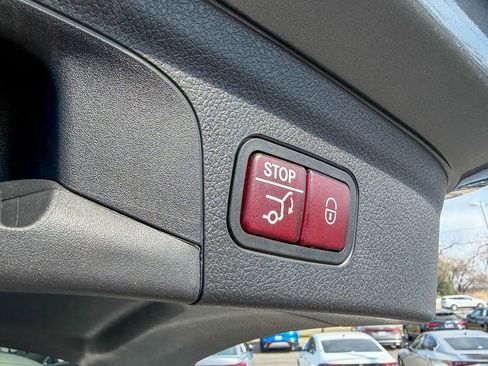 Used 2025 Mercedes-Benz GLE 63 AMG S image 38