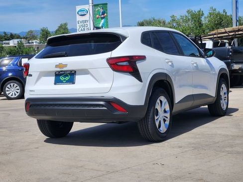 Certified 2024 Chevrolet Trax LS FWD image 7