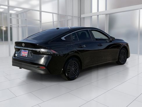 New 2026 Nissan Sentra SV w/ SV Convenience Package image 6