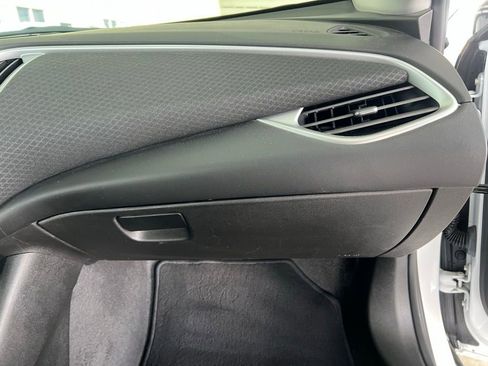 Used 2024 Chevrolet Malibu LT image 23