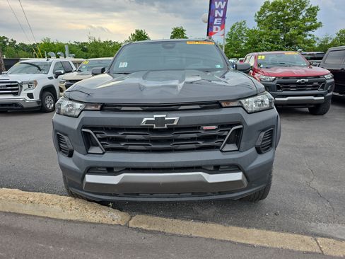 Used 2023 Chevrolet Colorado Trail Boss w/ Advanced Trailering Package AWD/4WD image 11