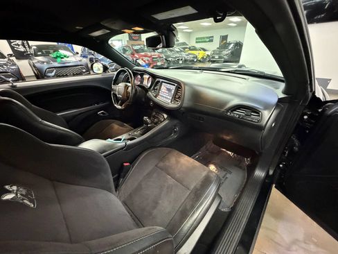 Used 2021 Dodge Challenger R/T Scat Pack RWD image 20