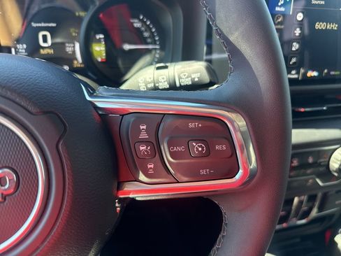 Certified 2025 Jeep Wrangler Unlimited Sahara image 21