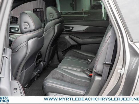 Used 2023 Acura MDX A-Spec image 14