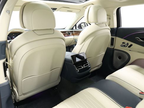 Used 2020 Bentley Flying Spur W12 w/ First Edition Specification image 64