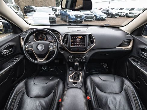Used 2015 Jeep Cherokee Limited image 27