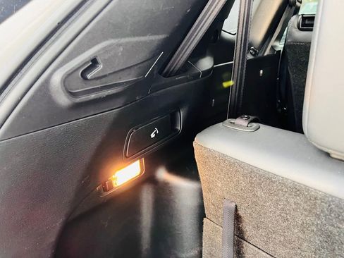 Used 2022 Mitsubishi Outlander SEL Black Edition image 33