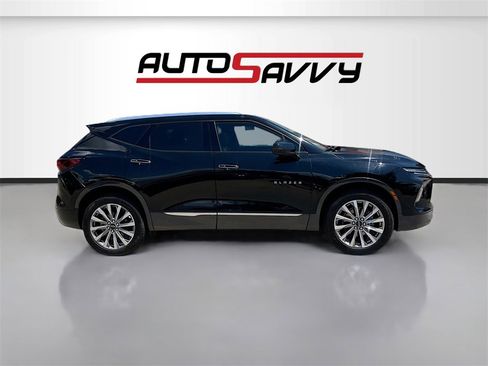 Used 2024 Chevrolet Blazer Premier image 8
