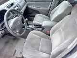 Used 2004 Toyota Camry LE image 5