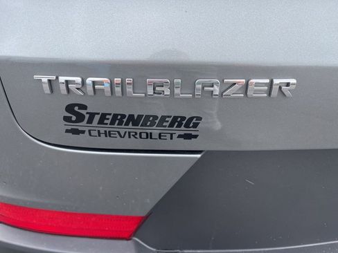 Used 2024 Chevrolet TrailBlazer LT FWD image 12