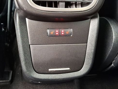 Used 2019 Lincoln Nautilus Reserve image 11