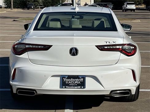 Used 2024 Acura TLX w/ Technology Package image 5