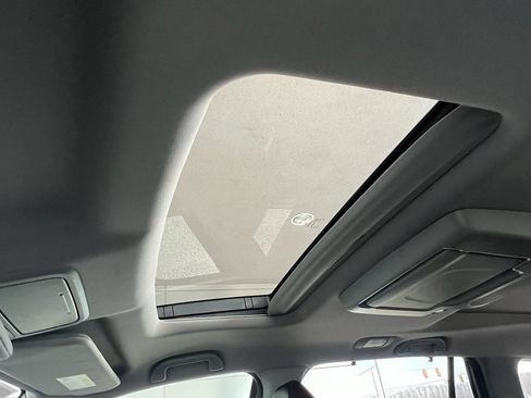 Used 2019 Honda Pilot Elite image 32