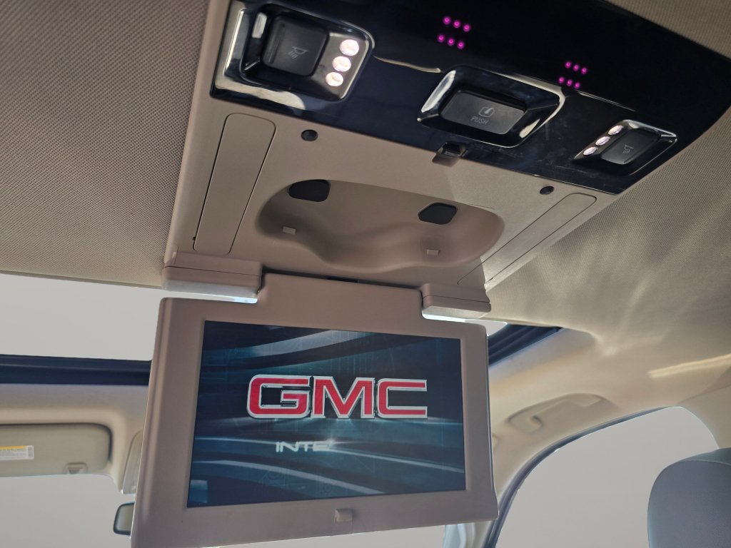 Used 2019 GMC Yukon XL SLT w/ Open Road Package AWD/4WD image 5