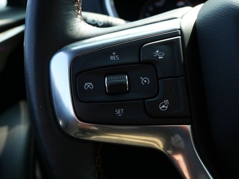 Used 2022 Chevrolet Blazer Premier w/ Enhanced Convenience Package AWD/4WD image 27