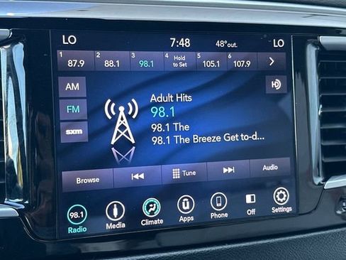 Used 2018 Chrysler Pacifica Touring Plus image 26