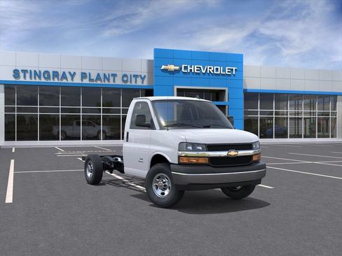 New 2025 Chevrolet Express 3500 w/ Power Convenience Package RWD image 2