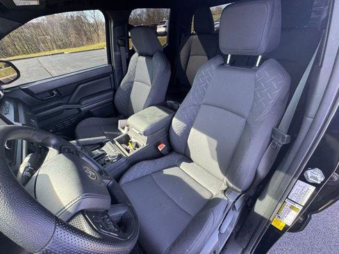 Certified 2025 Toyota Tacoma SR5 image 10