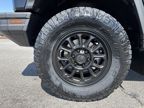 Used 2024 INEOS Grenadier Fieldmaster Edition image 13