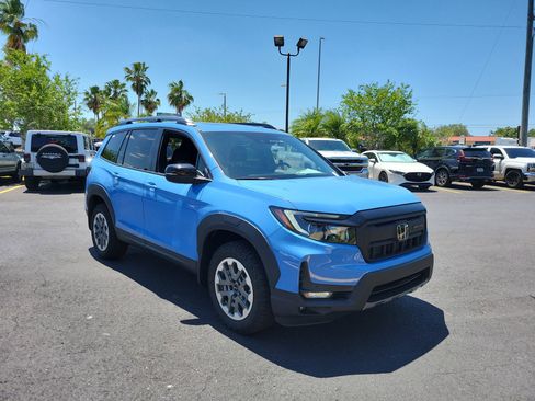 New 2025 Honda Passport TrailSport image 2