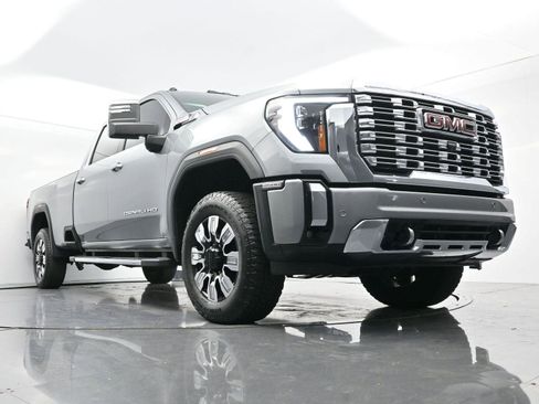 Used 2024 GMC Sierra 2500 Denali w/ Denali Reserve Package image 49