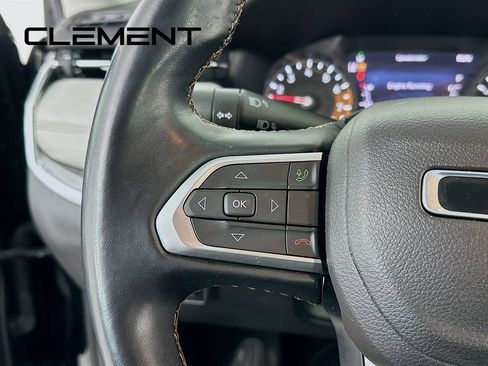 Used 2022 Jeep Compass Limited image 16