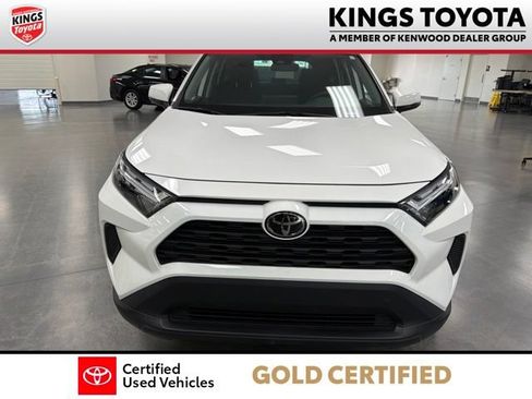 Certified 2024 Toyota RAV4 LE AWD/4WD image 3