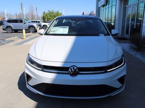 New 2026 Volkswagen Jetta SEL FWD image 2