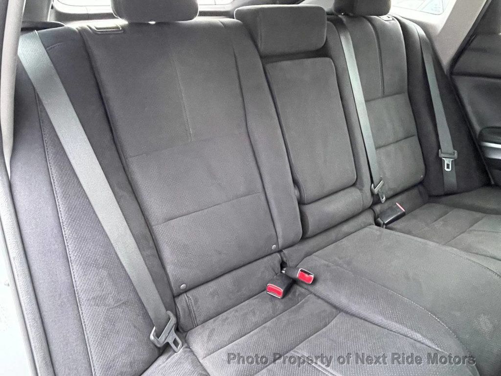 Used 2013 Honda Crosstour EX image 19