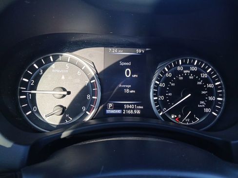 Used 2018 INFINITI Q50 Luxe w/ Essential Package (3.0T Luxe) image 2