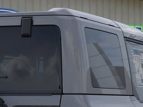New 2025 Ford Bronco Badlands image 29