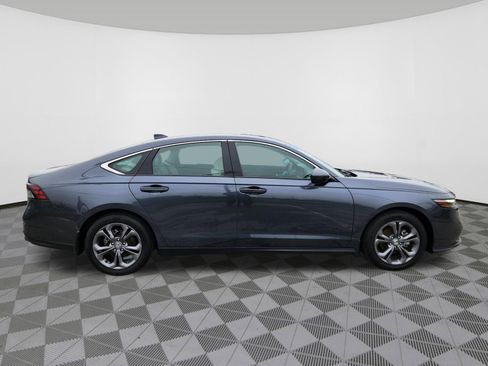 Certified 2023 Honda Accord EX image 6