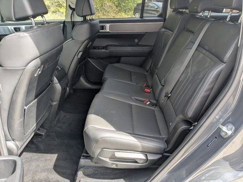 Used 2025 Hyundai Santa Fe SEL AWD/4WD image 24
