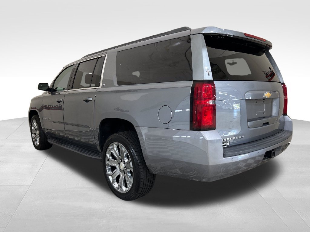 Used 2019 Chevrolet Suburban LT AWD/4WD image 3