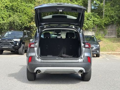 Used 2025 Ford Escape Active w/ Tech Pack #1 FWD image 11