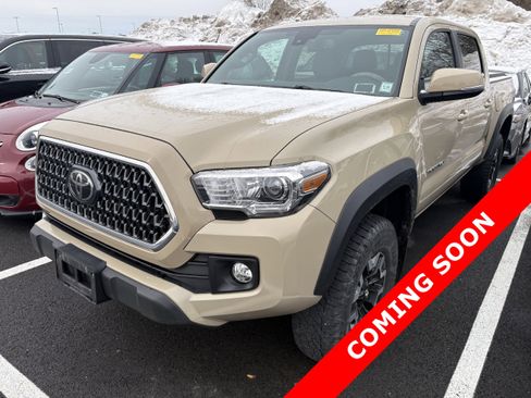 Used 2019 Toyota Tacoma TRD Off-Road w/ Technology Package image 1