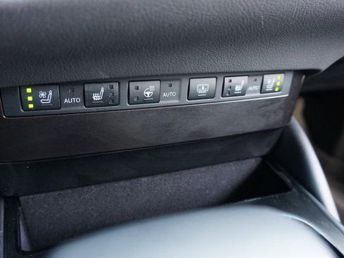 Certified 2023 Lexus ES 350 Ultra Luxury image 19