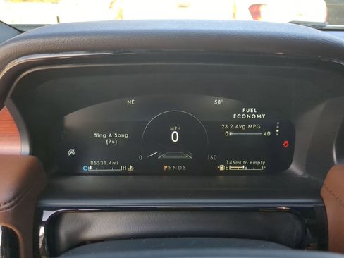 Used 2022 Lincoln Nautilus Reserve w/ Equipment Group 201A image 14