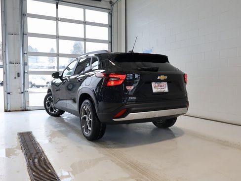 New 2026 Chevrolet Trax LT w/ LT Convenience Package image 33
