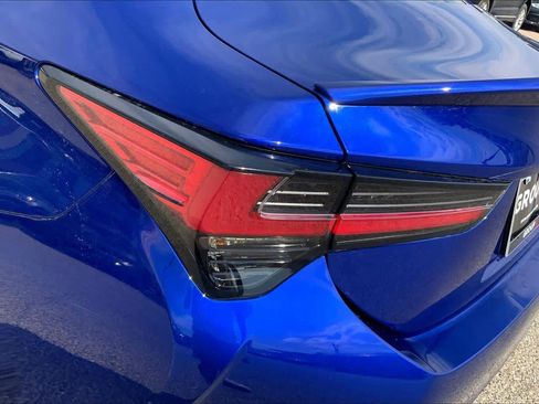 Used 2022 Lexus RC 350 F Sport image 28