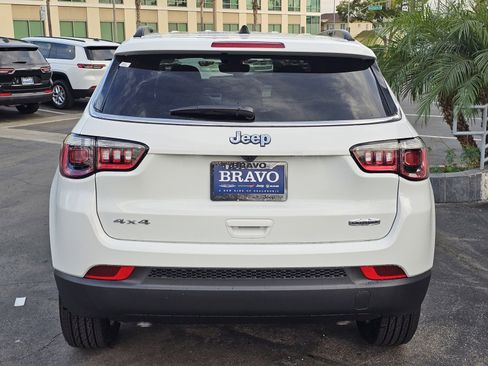 New 2026 Jeep Compass Latitude image 6