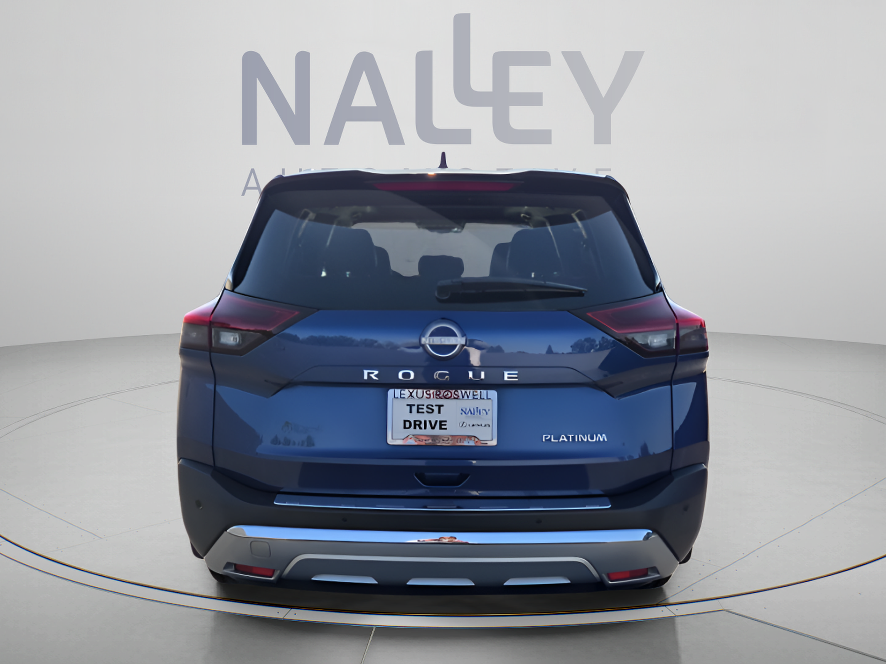 Used 2022 Nissan Rogue Platinum w/ Head-Up Display Package FWD image 4