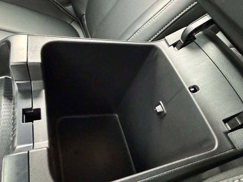 New 2025 Jeep Grand Cherokee L Limited image 38