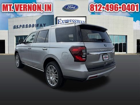 Used 2024 Ford Expedition Limited AWD/4WD image 9