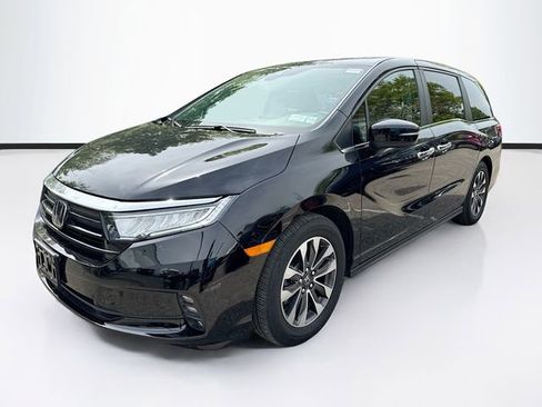 Used 2023 Honda Odyssey EX-L image 3