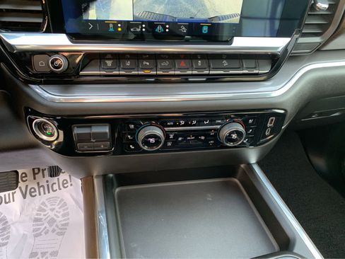 Used 2024 Chevrolet Silverado 3500 High Country w/ Midnight Edition image 18