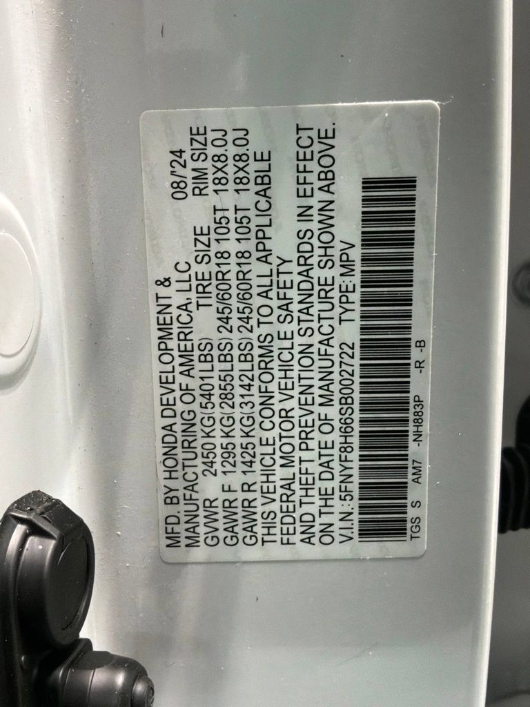 Certified 2025 Honda Passport TrailSport image 37