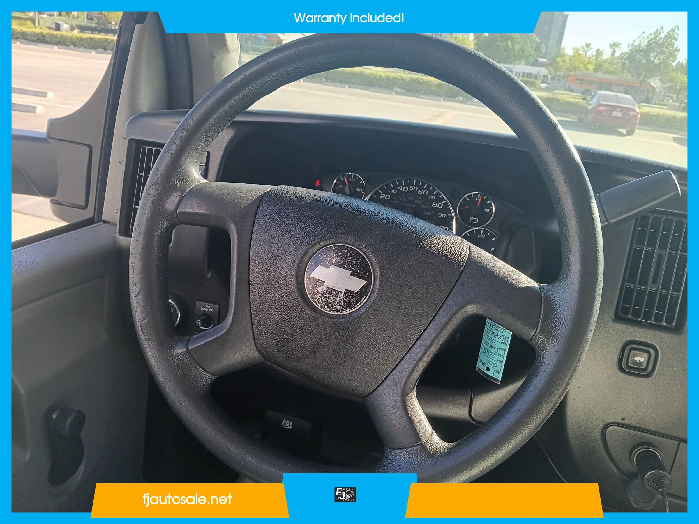 Used 2018 Chevrolet Express 3500 w/ Chrome Appearance Package RWD image 14